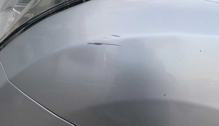 2016 Hyundai Eon ERA +, Petrol, Manual, 33,944 km, Left fender - Paint has minor damage