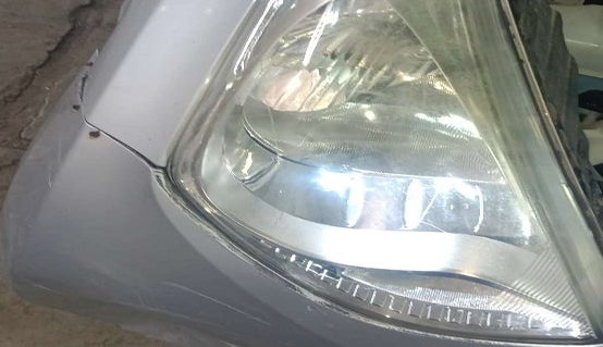 2016 Hyundai Eon ERA +, Petrol, Manual, 33,944 km, Right headlight - Faded
