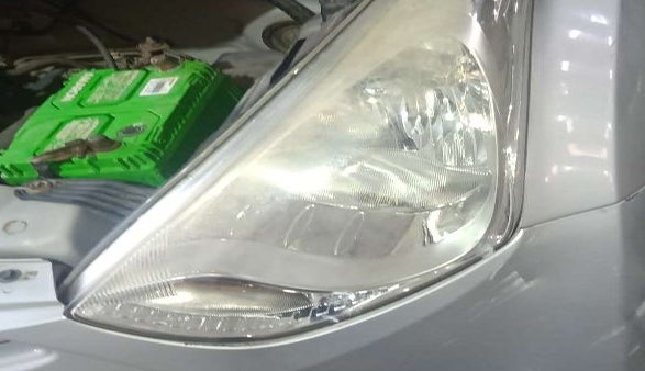 2016 Hyundai Eon ERA +, Petrol, Manual, 33,944 km, Left headlight - Faded