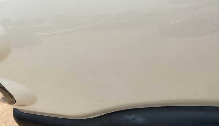 2015 Mahindra Scorpio S2, Diesel, Manual, 36,537 km, Right quarter panel - Minor scratches