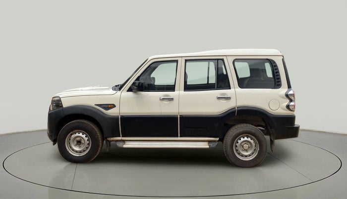 2015 Mahindra Scorpio S2, Diesel, Manual, 36,537 km, Left Side