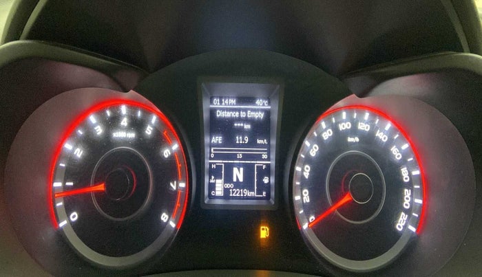 2019 Mahindra XUV300 W8 1.2 PETROL, Petrol, Manual, 12,219 km, Odometer Image
