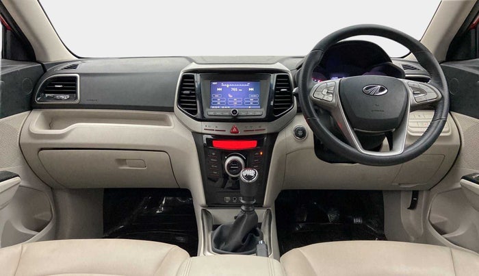 2019 Mahindra XUV300 W8 1.2 PETROL, Petrol, Manual, 12,219 km, Dashboard