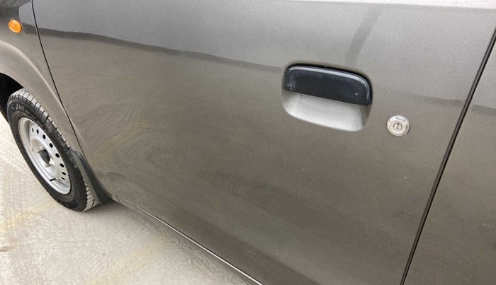 2019 Maruti New Wagon-R LXI CNG (O) 1.0, CNG, Manual, 14,393 km, Front passenger door - Minor scratches