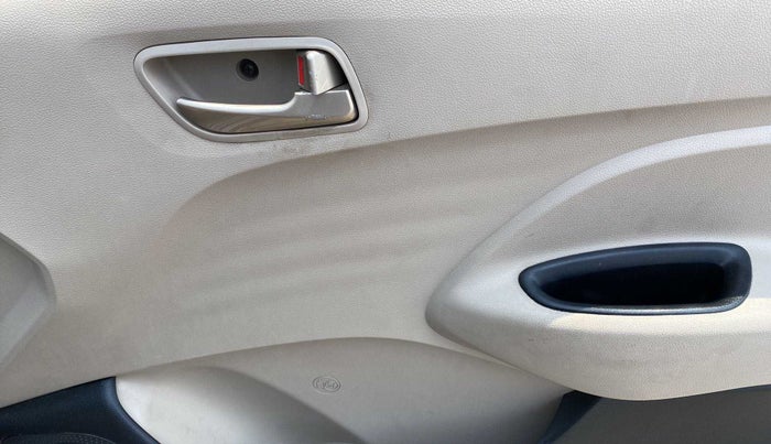 2019 Hyundai NEW SANTRO SPORTZ AMT, Petrol, Automatic, 41,304 km, Driver Side Door Panels Control
