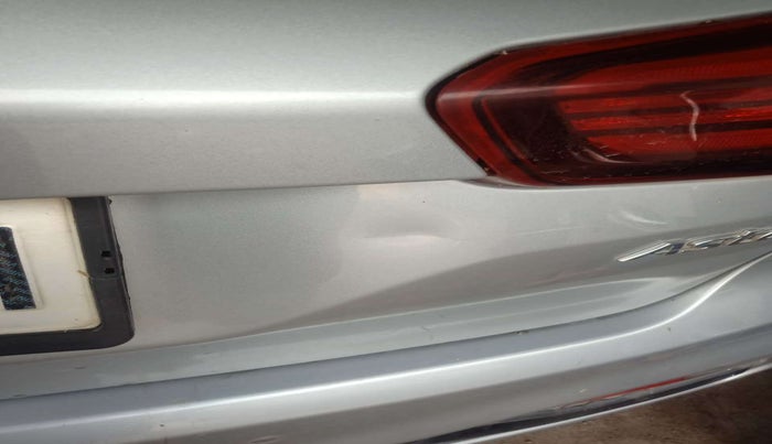 2019 Hyundai Elite i20 ASTA 1.2 (O), Petrol, Manual, 24,795 km, Dicky (Boot door) - Slightly dented