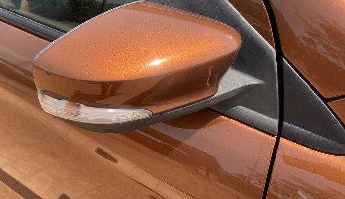 2018 Ford FREESTYLE TITANIUM 1.2 PETROL, Petrol, Manual, 45,188 km, Right rear-view mirror - Mirror movement not proper