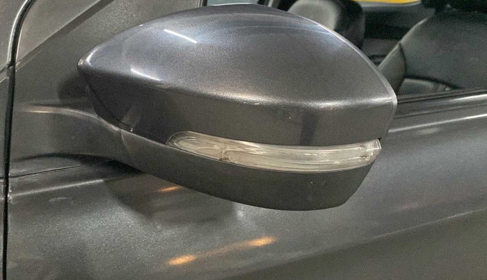 2020 Tata Tiago XZA PETROL, Petrol, Automatic, 47,538 km, Left rear-view mirror - Indicator light has minor damage