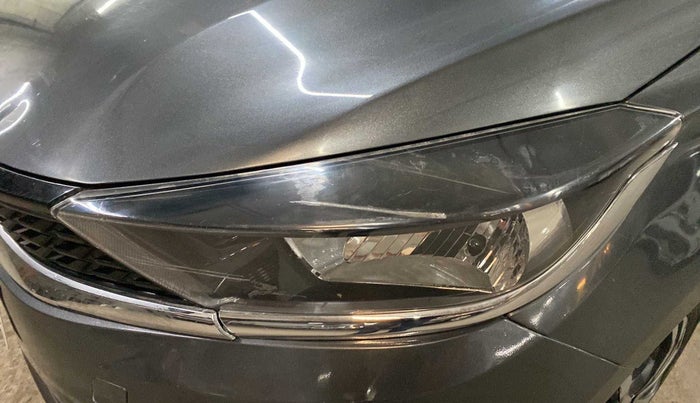 2020 Tata Tiago XZA PETROL, Petrol, Automatic, 47,538 km, Left headlight - Clamp has minor damage