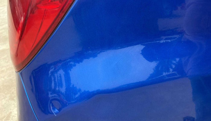 2015 Hyundai Eon ERA +, Petrol, Manual, 83,924 km, Right quarter panel - Minor scratches