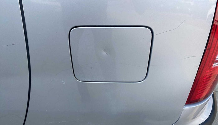 2011 Hyundai Santro Xing GL PLUS, Petrol, Manual, 30,222 km, Left quarter panel - Minor scratches