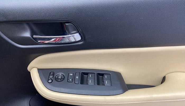 2020 Honda City 1.5L I-VTEC ZX, Petrol, Manual, 20,088 km, Driver Side Door Panels Control