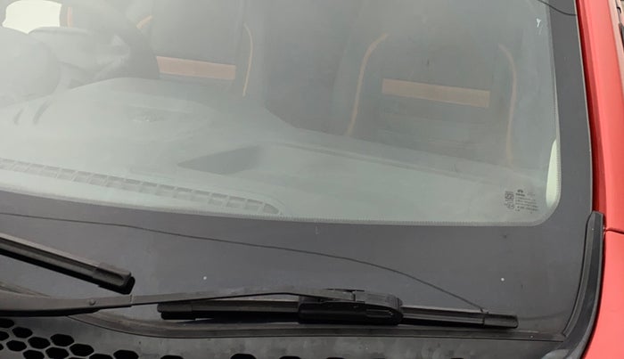 2017 Tata Tiago XM PETROL, Petrol, Manual, 84,972 km, Front windshield - Minor spot on windshield