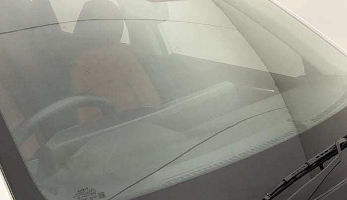 2021 KIA SONET HTX 1.0 DCT, Petrol, Automatic, 37,966 km, Front windshield - Minor spot on windshield
