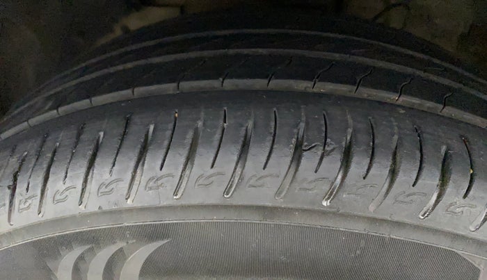 2021 Hyundai VENUE SX 1.0 TURBO IMT, Petrol, Manual, 26,242 km, Left Front Tyre Tread