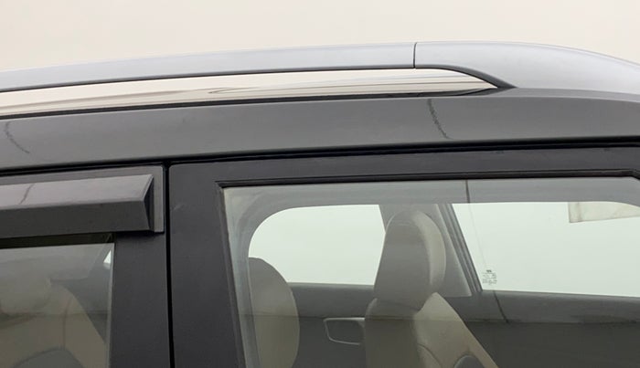 2021 Hyundai VENUE SX 1.0 TURBO IMT, Petrol, Manual, 26,242 km, Driver-side door - Door visor damaged