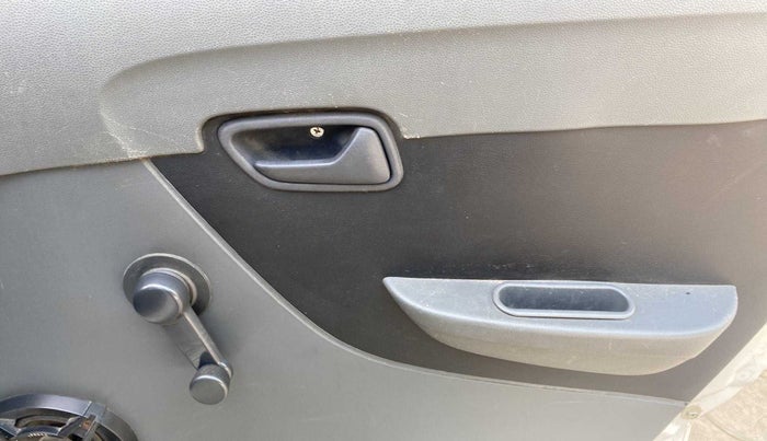 2014 Maruti Alto 800 STD, Petrol, Manual, 34,554 km, Driver Side Door Panels Control
