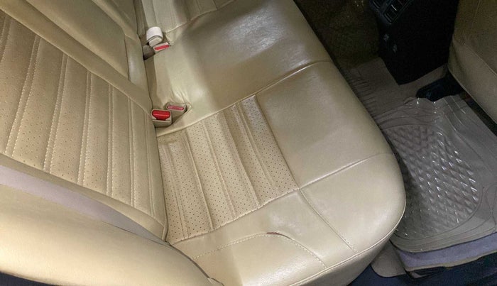 2017 Honda City 1.5L I-VTEC V MT, Petrol, Manual, 91,421 km, Second-row right seat - Cover slightly torn