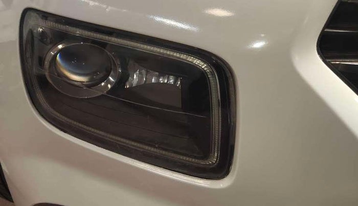 2019 Hyundai VENUE SX 1.0 (O) TURBO, Petrol, Manual, 56,624 km, Right headlight - Minor scratches