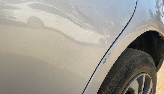 2013 Maruti Swift VXI, Petrol, Manual, 65,968 km, Left quarter panel - Minor scratches