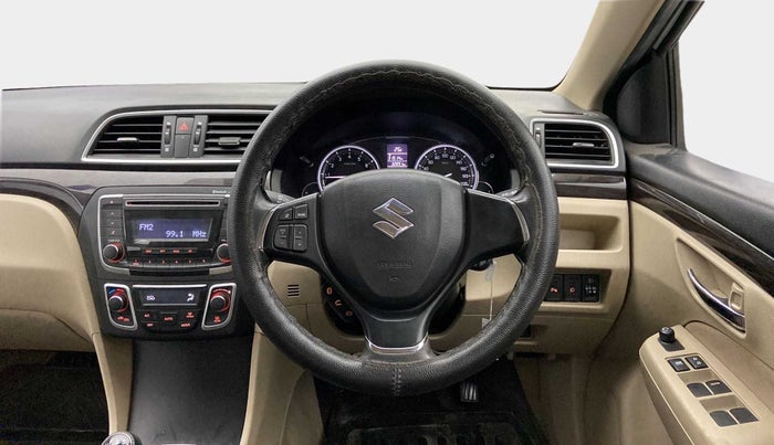 2016 Maruti Ciaz VXI+, Petrol, Manual, 32,891 km, Steering Wheel Close Up