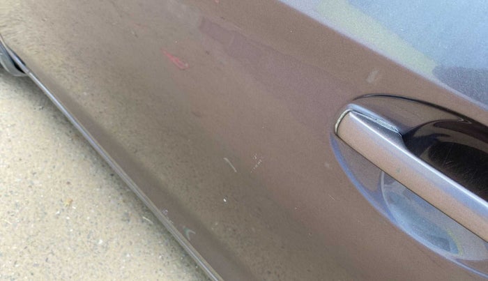 2013 Honda Brio S MT, Petrol, Manual, 60,987 km, Front passenger door - Slightly dented
