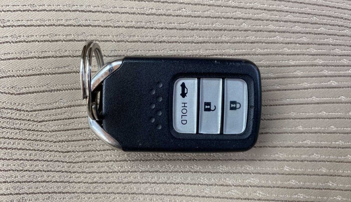 2019 Honda Amaze 1.2L I-VTEC V, Petrol, Manual, 22,419 km, Lock system - Keyless sensor not working