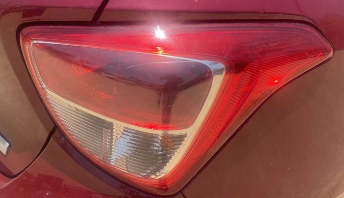 2016 Hyundai Grand i10 SPORTZ 1.2 KAPPA VTVT, Petrol, Manual, 26,881 km, Right tail light - Minor scratches