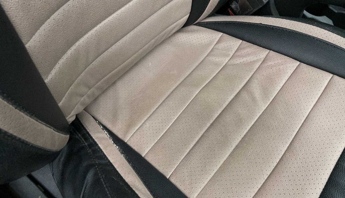 2017 Hyundai Elite i20 ASTA 1.2, Petrol, Manual, 29,971 km, Driver seat - Cover slightly torn