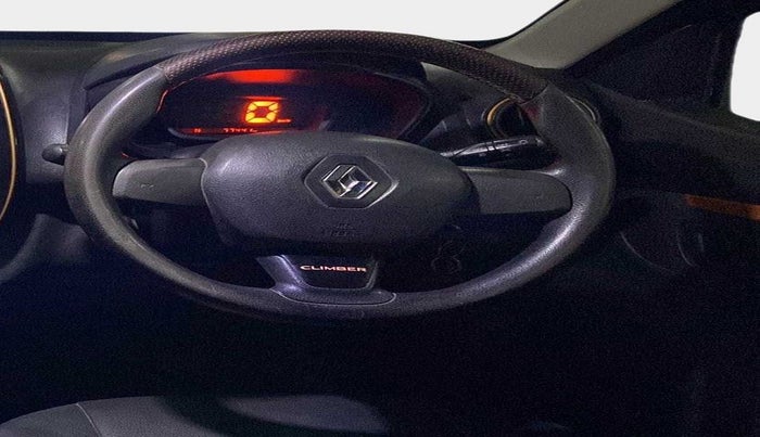 2017 Renault Kwid CLIMBER 1.0 AMT, Petrol, Automatic, 77,454 km, Steering Wheel Close Up