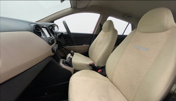 2017 Hyundai Grand i10 SPORTZ (O) 1.2 KAPPA VTVT, Petrol, Manual, 73,817 km, Right Side Front Door Cabin
