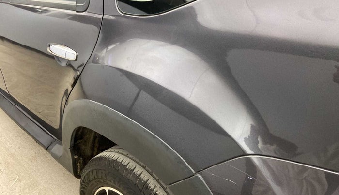 2019 Renault Duster 85 PS RXS MT DIESEL, Diesel, Manual, 60,851 km, Left quarter panel - Cladding has minor damage