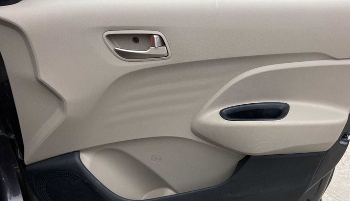 2019 Hyundai NEW SANTRO SPORTZ AMT, Petrol, Automatic, 22,214 km, Driver Side Door Panels Control