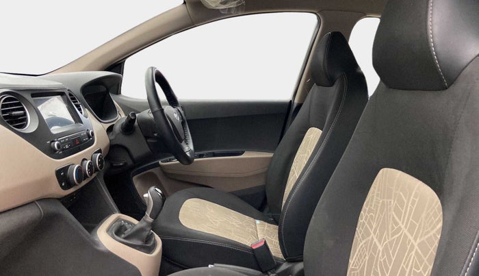 2018 Hyundai Grand i10 SPORTZ (O) AT 1.2 KAPPA VTVT, Petrol, Automatic, 48,758 km, Right Side Front Door Cabin