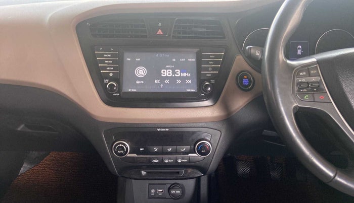 2016 Hyundai Elite i20 ASTA 1.2 (O), Petrol, Manual, 1,07,811 km, Air Conditioner