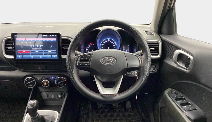 2021 Hyundai VENUE S 1.2, Petrol, Manual, 42,769 km, Steering Wheel Close Up