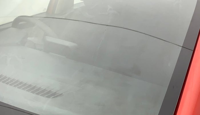 2021 Tata ALTROZ XT PETROL, Petrol, Manual, 34,384 km, Front windshield - Minor spot on windshield