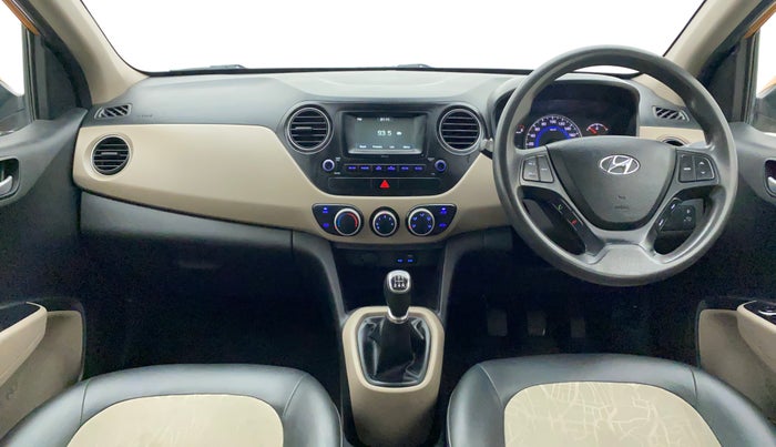 2017 Hyundai Grand i10 SPORTZ 1.2 KAPPA VTVT, Petrol, Manual, 79,364 km, Dashboard