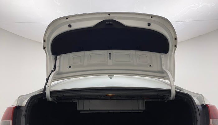 2018 Hyundai Verna 1.6 VTVT SX, Petrol, Manual, 26,933 km, Boot Door Open