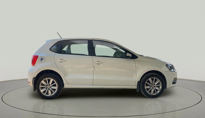 2017 Volkswagen Polo HIGHLINE1.2L, Petrol, Manual, 50,037 km, Right Side View