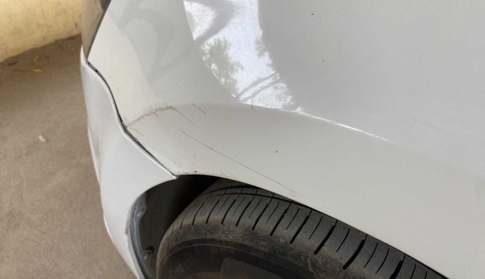 2017 Volkswagen Polo HIGHLINE1.2L, Petrol, Manual, 50,037 km, Left fender - Slightly dented