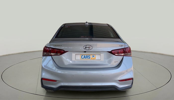 2017 Hyundai Verna 1.6 SX (O) CRDI MT, Diesel, Manual, 1,11,376 km, Back/Rear
