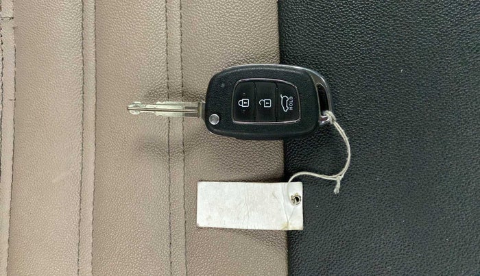 2017 Hyundai Elite i20 SPORTZ 1.2, Petrol, Manual, 59,468 km, Key Close Up