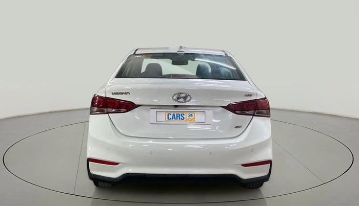 2017 Hyundai Verna 1.6 CRDI SX, Diesel, Manual, 63,286 km, Back/Rear