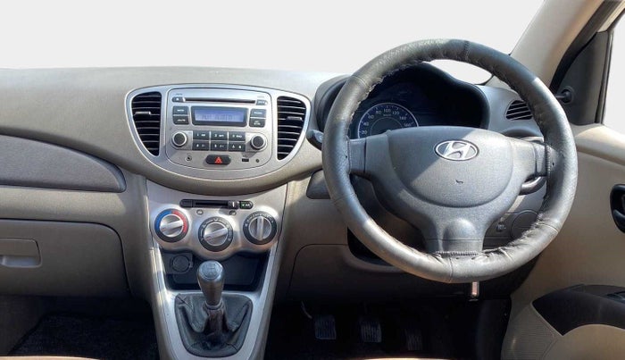 2013 Hyundai i10 ERA 1.1, Petrol, Manual, 53,299 km, Steering Wheel Close Up