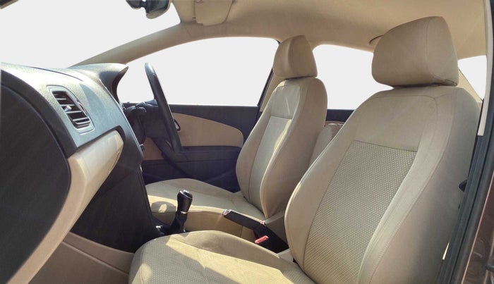 2018 Volkswagen Ameo HIGHLINE1.0L, Petrol, Manual, 13,899 km, Right Side Front Door Cabin
