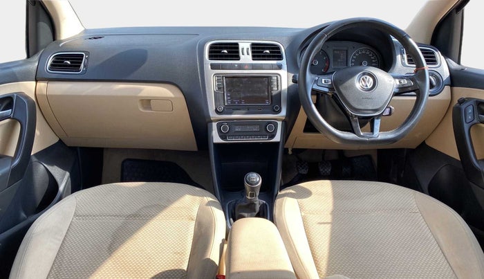 2018 Volkswagen Ameo HIGHLINE1.0L, Petrol, Manual, 13,899 km, Dashboard