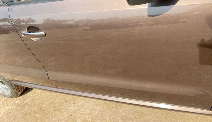 2018 Volkswagen Ameo HIGHLINE1.0L, Petrol, Manual, 13,899 km, Driver-side door - Minor scratches