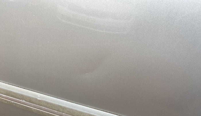 2013 Maruti Swift VDI, Diesel, Manual, 16,764 km, Front passenger door - Slightly dented