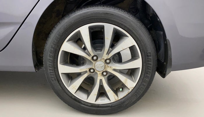 2017 Hyundai Verna 1.6 VTVT SX, Petrol, Manual, 43,556 km, Left Rear Wheel